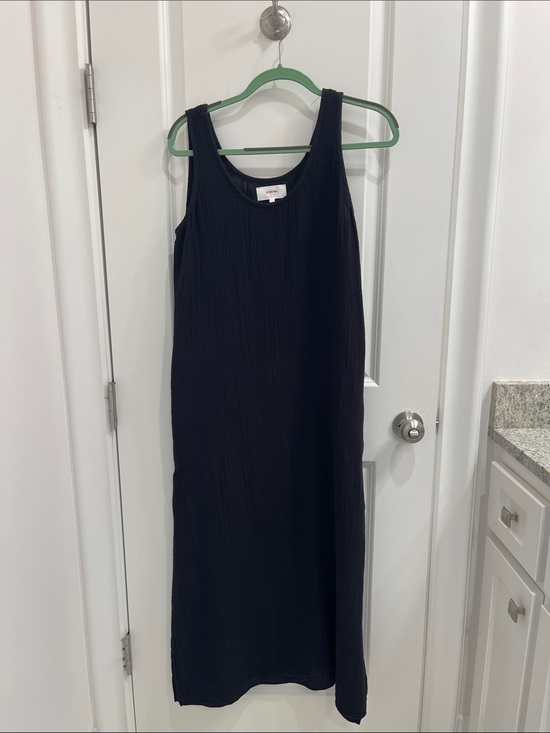 XiRENA Dresses & Skirts - Siren Classic Black Sleeveless Maxi Dress - Casual Elegant